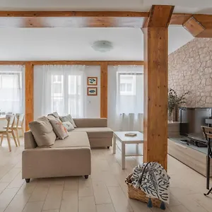 apartamento-el-refugio-del-pescador.bilbaohotelsspain.com/